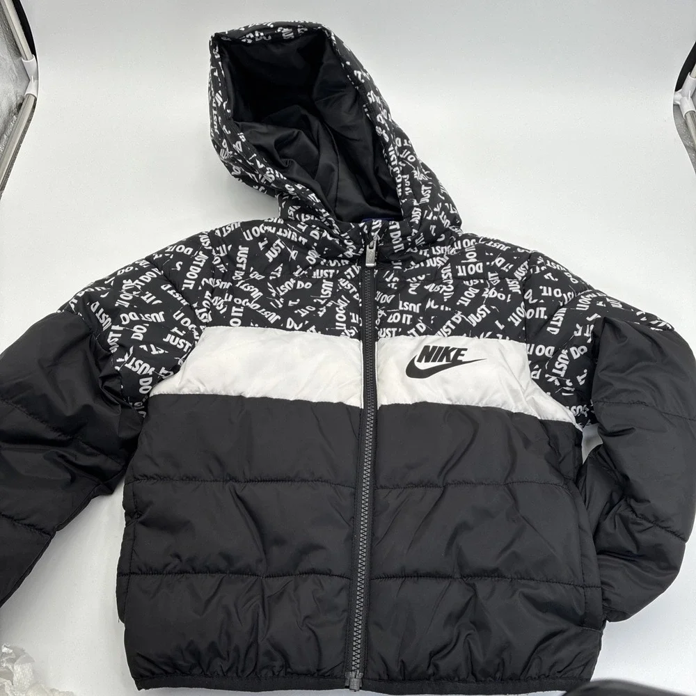 Nike Kids Just Do It Puffer Jacket Black White Hooded Full Zip Size 6 5-6 Years